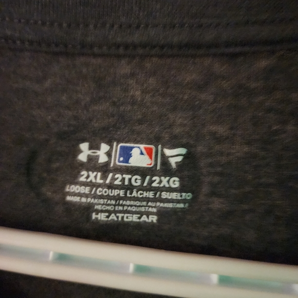 Blue Jay's t shirt - Picture 2 of 2